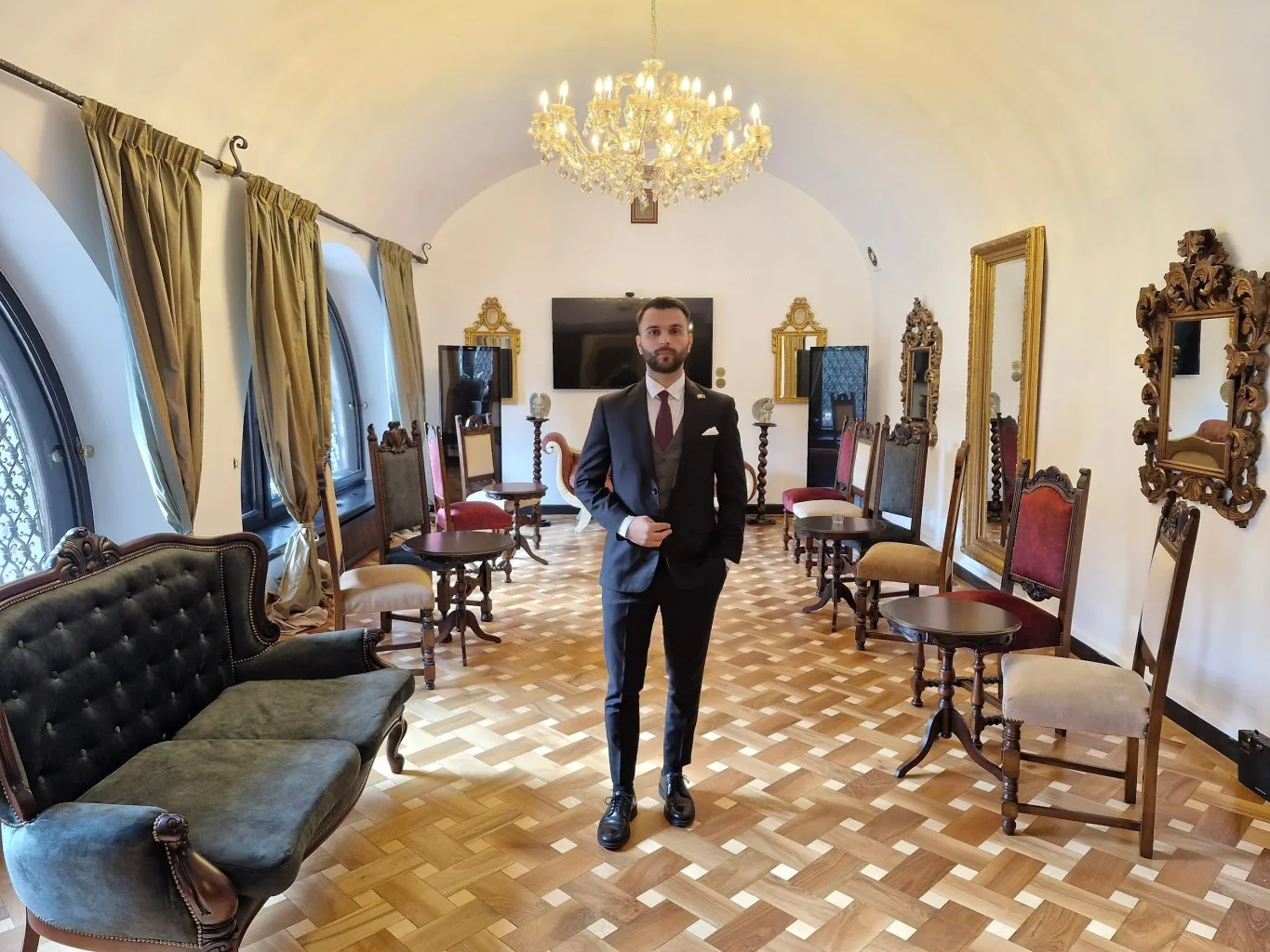 Ciprian Petrescu, COO & Managing Partner Eko Group: Strategia de Creștere a Vizibilității Brandurilor prin Steaguri Direcționale