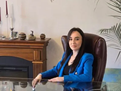 Monica Badea, Director de Vanzari despre Marketing Politic
