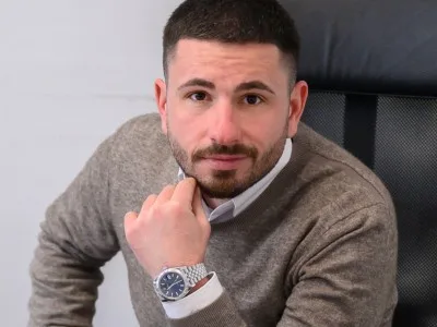 Eduard Petrescu, CEO PublicitateOOH.ro, Mulțumește celor Peste 200 de Clienți Direcți pentru Încrederea lor din 2019